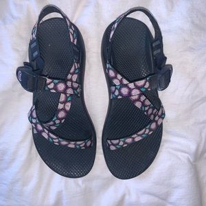 ZIG ZAG CHACO SANDALS
